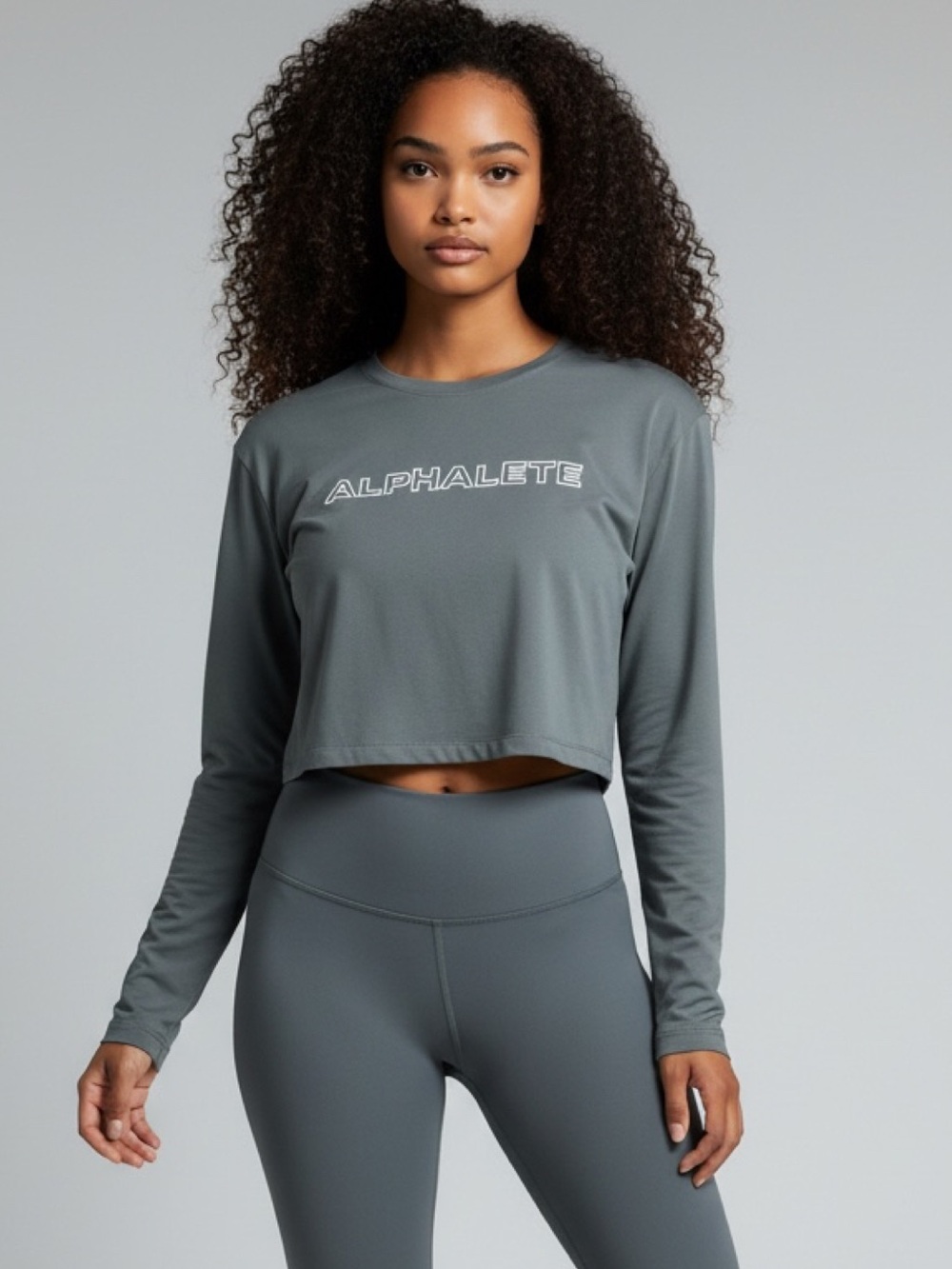 ALPHALETE Long Sleeve Crop Top Women's Size L Green Activewear Athleisure